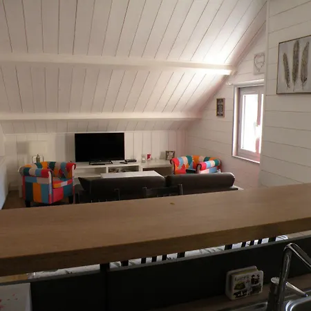 Apartment Basilic, 4 Pers. Saint Antoine, Orcival, Sancy Auvergne Orcival