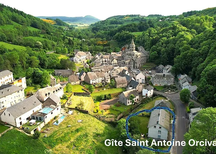 Basilic, 4 Pers. Saint Antoine, Orcival, Sancy Auvergne Апартаменты